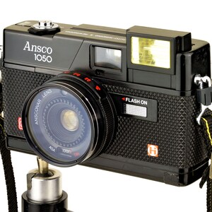 Ansco 1050 Motor 35mm Camera w 38mm f/4 Prime Lens Collectible Rare Works Well PReTTY NiCE image 2