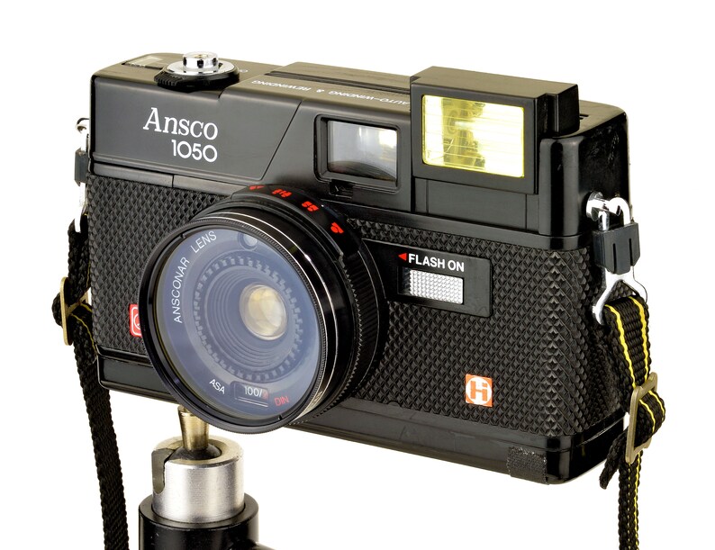 Ansco 1050 Motor 35mm Camera w 38mm f/4 Prime Lens Collectible Rare Works Well PReTTY NiCE image 2