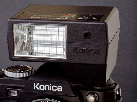 Konica X-24 Auto Flash Speedlite 4 Strobe AR Autoreflex