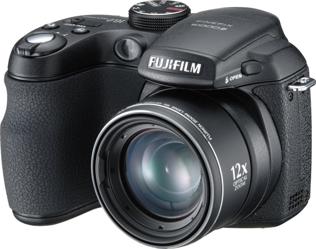 FujiFilm FinePix S1000 fd 10 MP Digital Camera w 5.9-70.8mm Etsy 日本