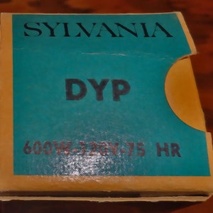 Sylvania DYP Projectorlamp Tungsten Halogeen NOS Nieuw in originele doos NoS MiNTY!