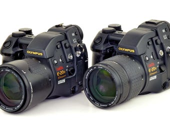 2X Olympus Camedia E-20n Camera Lot Non-Functioning Great Cosmetic Shape For Parts or Repair