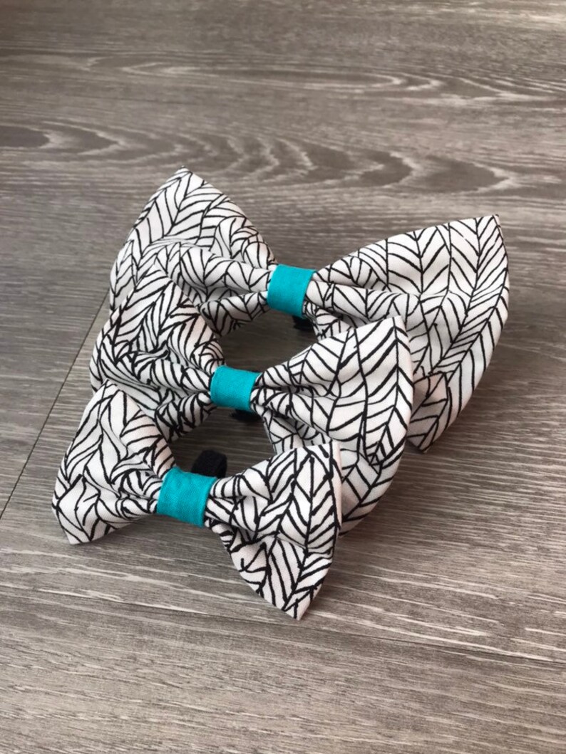 Turquoise Feather Forest Bow Tie