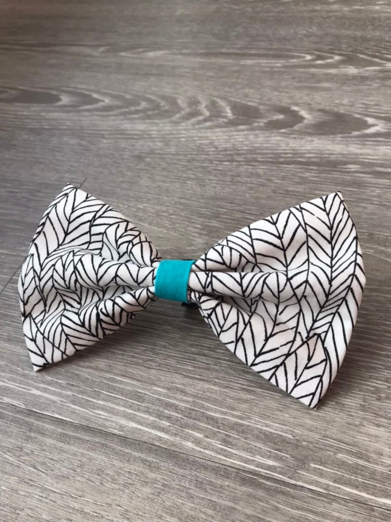 Turquoise Feather Forest Bow Tie