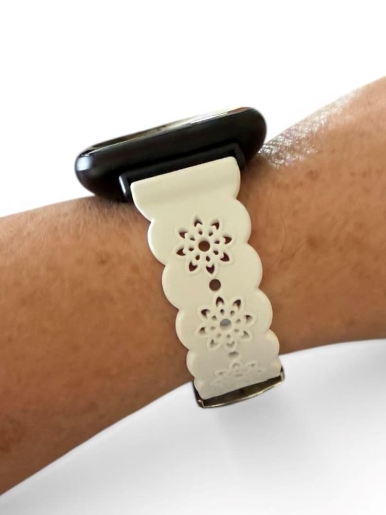 Silicone Floral 20MM Watchband Compatible with Fitbit Versa Watch / Color Options White