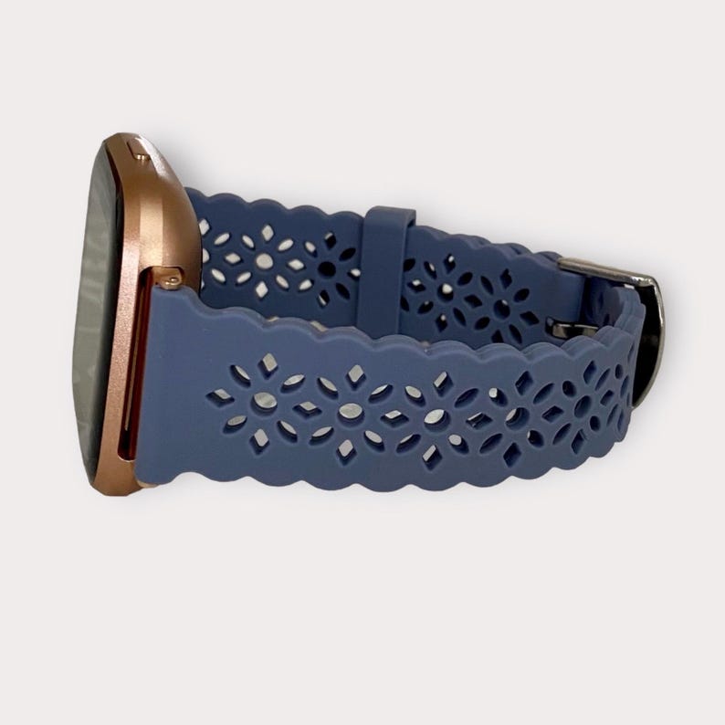 Diamond Lace Silicone 22MM Watchband Compatible with Fitbit Versa 1-2-3-Lite / Silver-Gold-Black-Rose Gold Denim