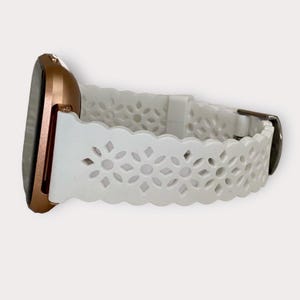 Diamond Lace Silicone 22MM Watchband Compatible with Fitbit Versa 1-2-3-Lite / Silver-Gold-Black-Rose Gold White