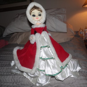 CHRISTMAS  Vintage 1970&#39;s Bradley Doll Red fur Coat and white dress. 17&quot; tall