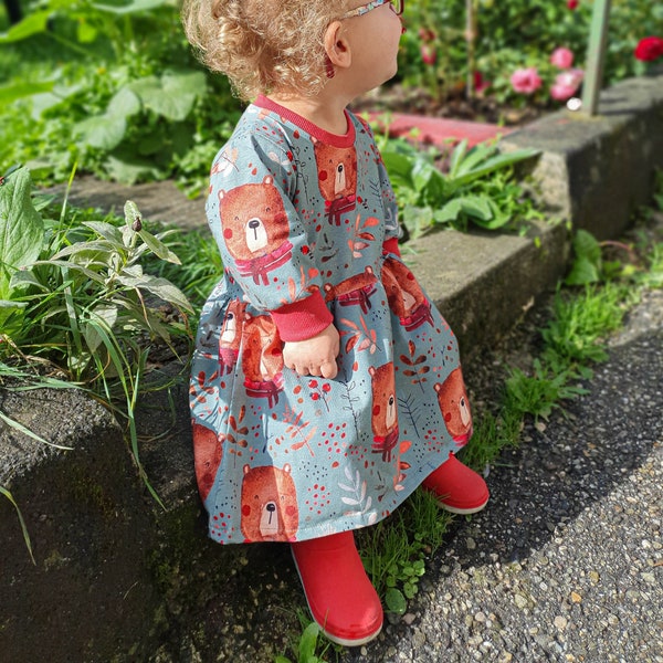 Robe enfant à manches longues en coton certifié Oeko tex, imprimé ours et feuillage, rouge et vert