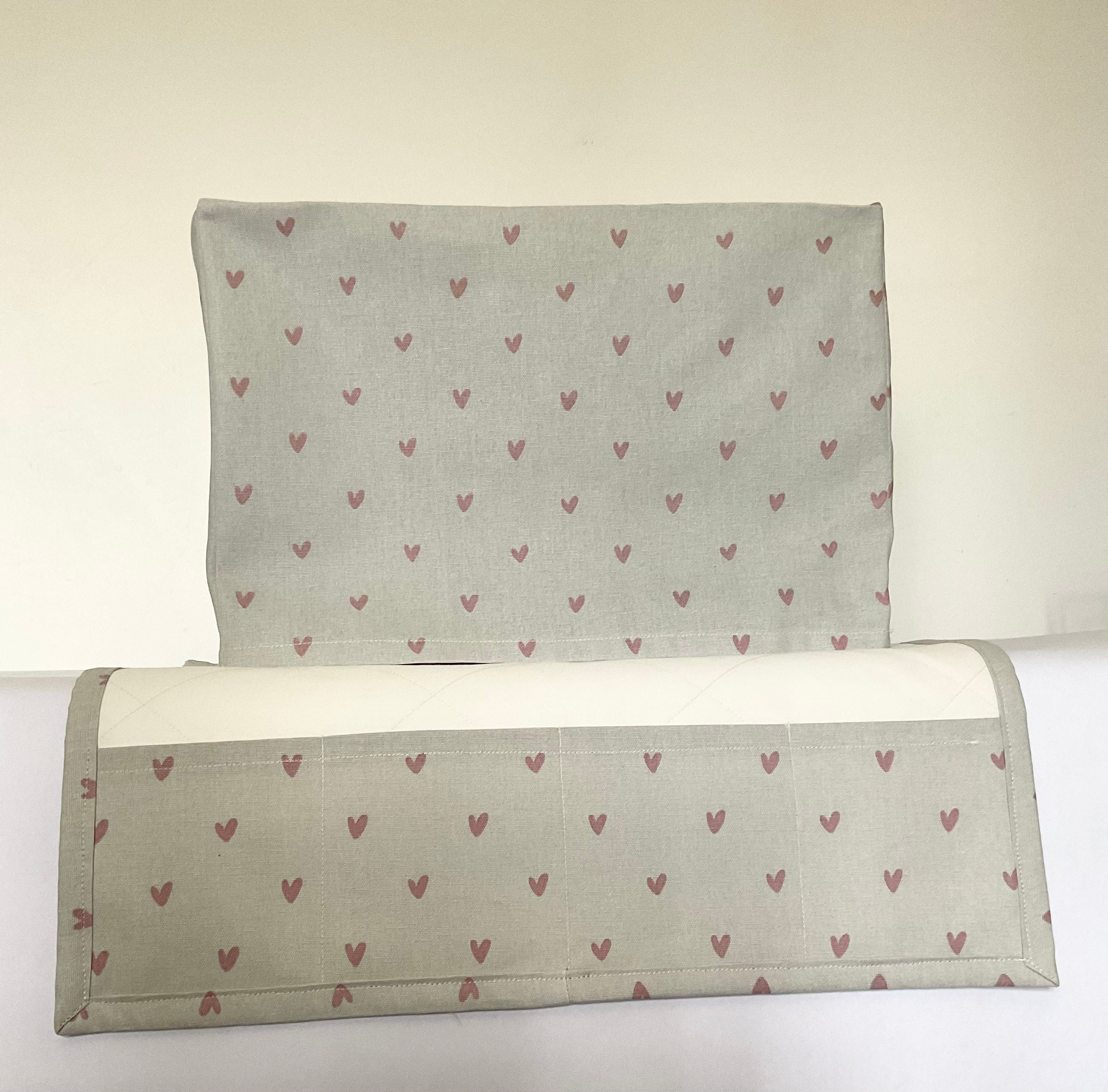 Guirlande Fanions Sophie Allport Lièvres Bruant, Coton Beige, 8 Drapeaux 12x15 Cm, 220 Cm