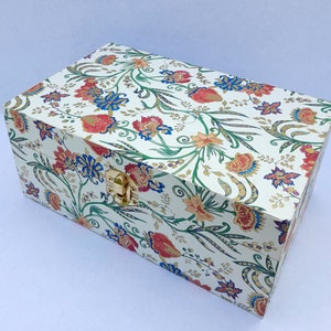 Beautiful Decoupage Wood Keepsake Box, Jewelry Box, Trinket Box With Latch Traditional Florentine Italian Paper with Golden Highlights