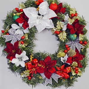Christmas Wreath, Pine Wreath, Holiday Wreath, Door Wreath, Floral Wreath, Traditions, Ready to Ship!