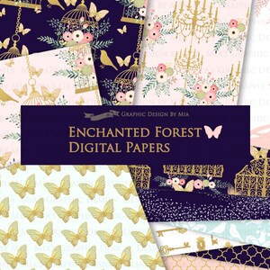 Pu&ograve; includere: Un set di 10 carte digitali con una variet&agrave; di motivi, tra cui farfalle, uccelli, gabbie, chiavi e disegni floreali. Le carte hanno un tema di foresta incantata e capricciosa con accenti dorati e una combinazione di colori rosa e blu. Il testo "GRAPHIC DESIGN BY MIA" e "ENCHANTED FOREST DIGITAL PAPERS" &egrave; incluso nell'immagine.