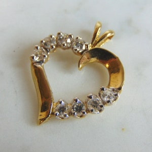 Womens Vintage Estate 14k Yellow Gold Heart Pendant 2.5g E2006