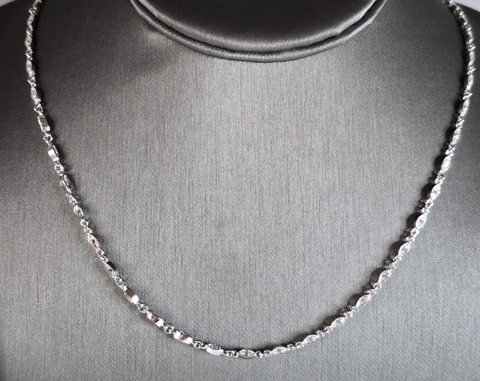 Womens Vintage Estate Sterling Silver Modernist CZ Necklace 11.7g E7709
