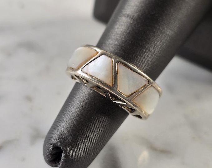 Womens Vintage Estate Sterling Silver Mother of Pearl Ring 6.2g E4569