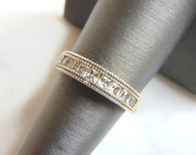 Womens Vintage Estate Sterling Silver CZ Stones Ring 2.7g E2349