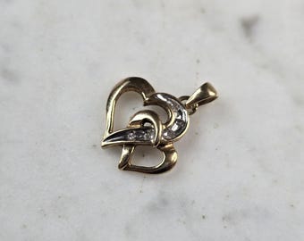 Womens Vintage Estate 10K Yellow Gold Diamond Heart Pendant 1.5g E3352