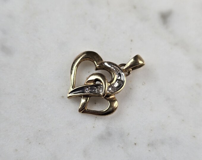 Womens Vintage Estate 10K Yellow Gold Diamond Heart Pendant 1.5g E3352