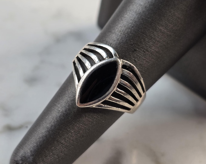 Womens Vintage Estate Sterling Silver Modernist Onyx Ring 4.6g E7622