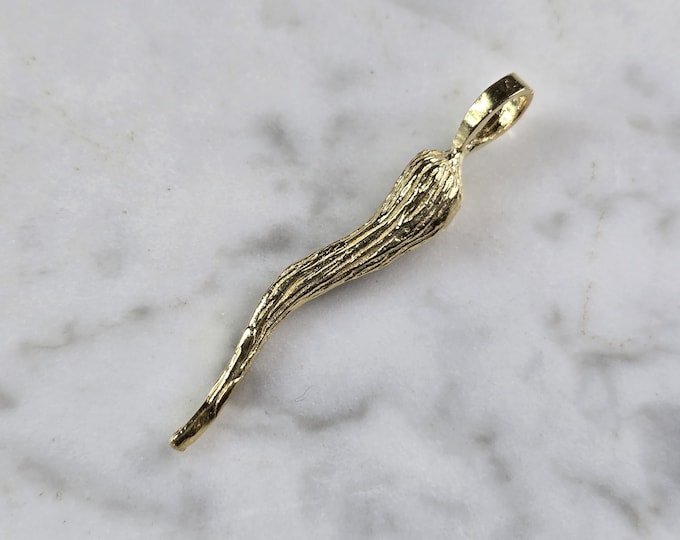 Sterling Silver Gold Tone Italian Horn Pendant 3.0g E3833