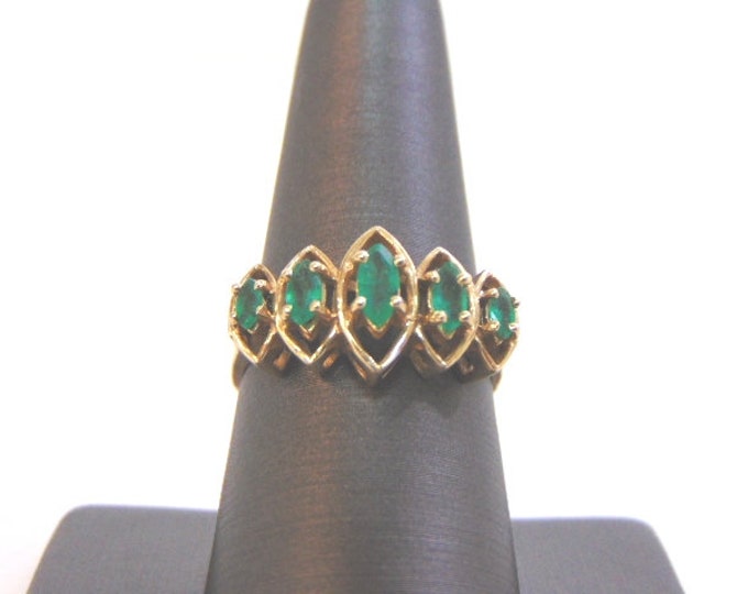Womens Vintage Estate 14K Yellow Gold Emerald Ring 4.0g E3819