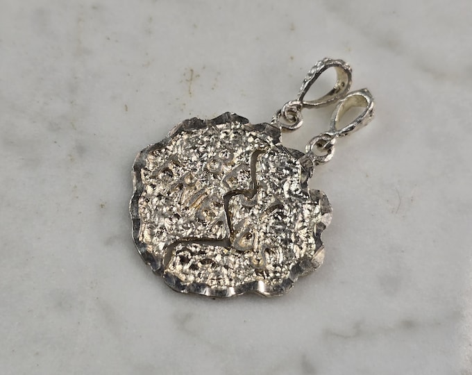 Womens Vintage Estate Sterling Silver "BEST FRIEND" Pendant 3.6g E7118