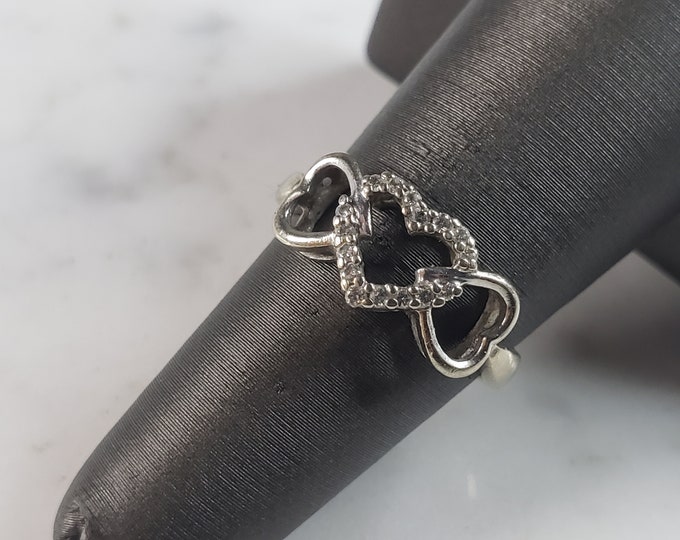 Womens Vintage Estate 10k Gold Diamond Heart Ring 2.0g E1121