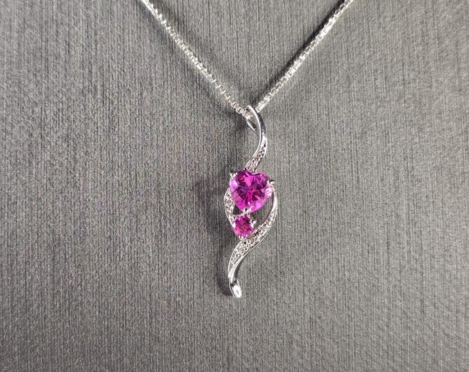Womens Vintage Estate Sterling Silver Heart Pendant W/ Necklace 3.3g E4717