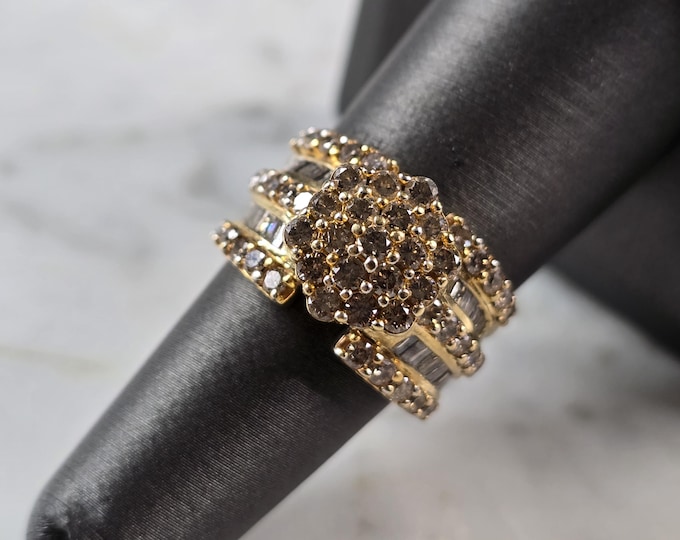 Womens Vintage Estate 10K Yellow Gold Diamond Ring 6.0g #E7920