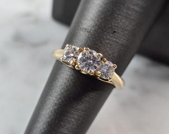 Womens Vintage Estate 14k Yellow Gold Moissanite Ring 3.6g E1841