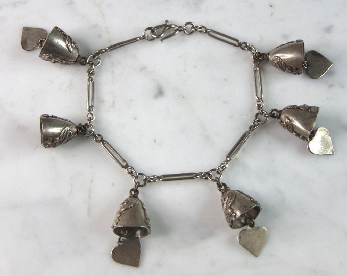 Womens Vintage Estate Sterling Silver Charm Bracelet 13.1g E1199