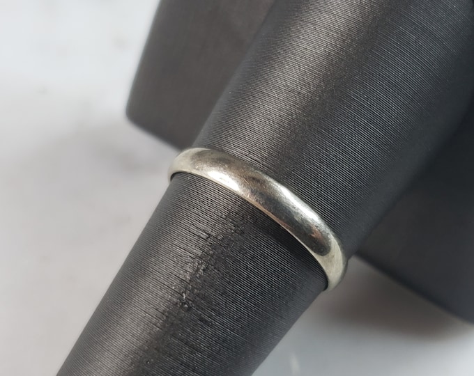 Womens Vintage Estate 10K White Gold Wedding Band Ring, 1.6g E1150