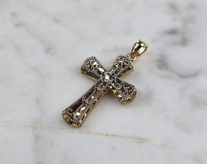 Womens Vintage Estate 14K White & Yellow Gold Religious Cross Pendant 1.5g E5106