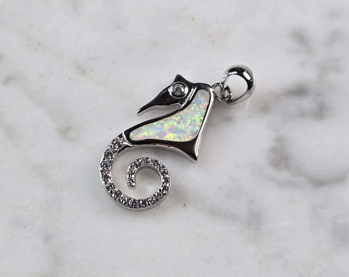 Womens Sterling Silver Opal Seahorse Pendant 2.7g E2315
