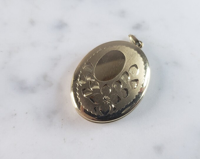 Womens Vintage Estate 14k Gold Floral Locket Pendant 6.0g E6117