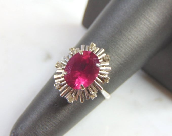 Womens Vintage Estate 18K White Gold Rhodolite & Diamond Ring 4.4g  #E1217
