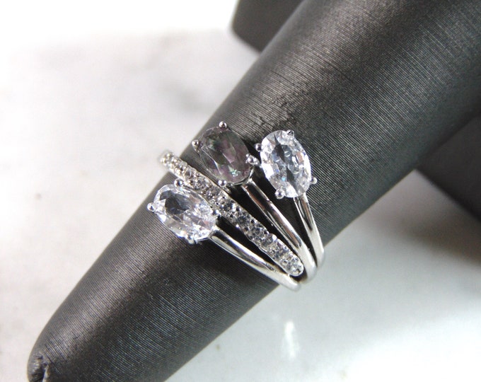 Womens Vintage Estate Sterling Silver Modernist CZ Ring 3.4g E2609