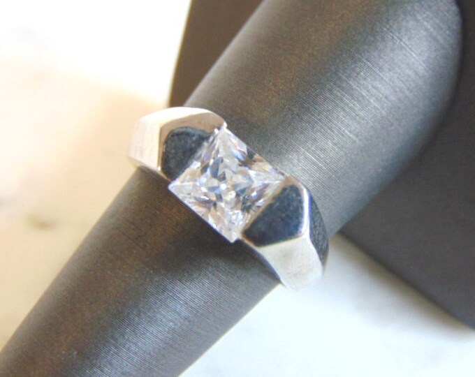 Womens Vintage Estate Sterling Silver CZ Ring 7.8g E5743