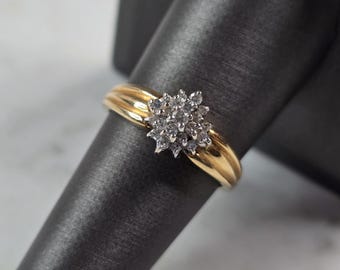 Lindo anel vintage feminino em ouro amarelo 14K com diamantes 3,6g E3560