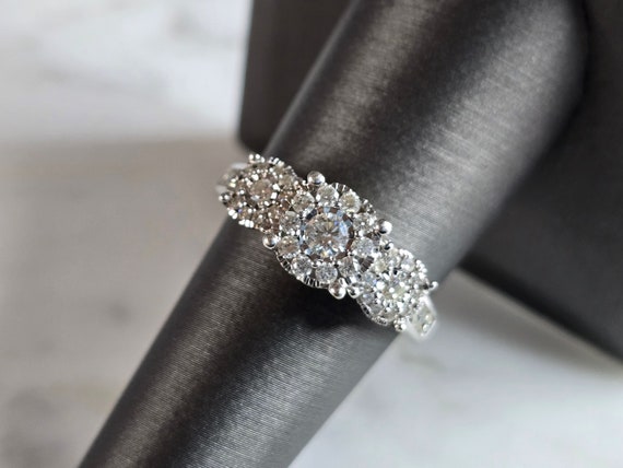 Womens Vintage Estate 14K White Gold Diamond Ring… - image 1