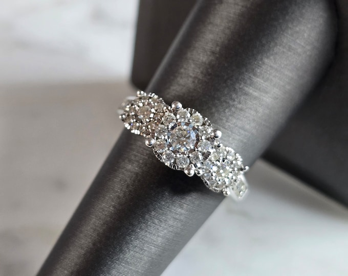 Womens Vintage Estate 14K White Gold Diamond Ring, 3.5g E7562