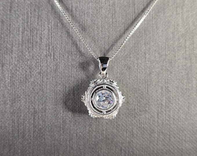 Womens Vintage Estate Sterling Silver CZ Pendant w/ Necklace 5.6g E4899