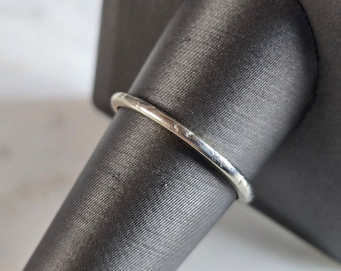 Womens Vintage Estate 18k White Gold Ring 2.1g E7570