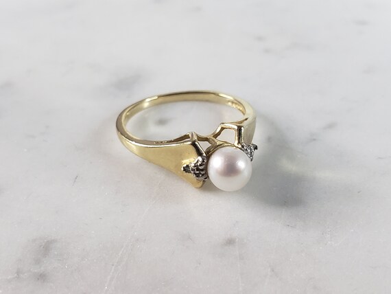 Womens Vintage Estate 10k Gold Pearl Diamond Ring… - image 4