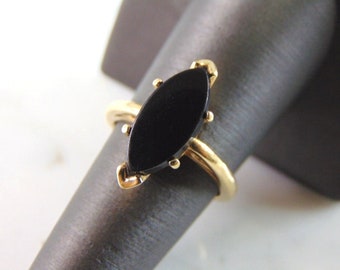 Womens Vintage Estate 14K Yellow Gold Onyx Ring 4.6g E2940