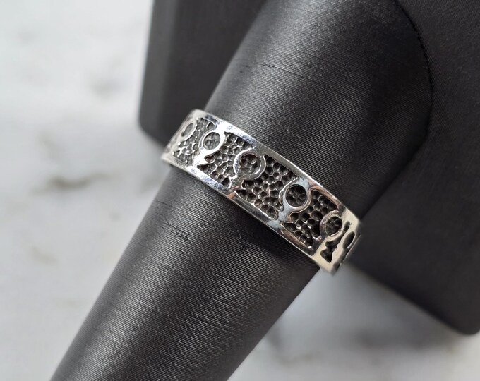 Womens Vintage Estate Sterling Silver Female Venus Band Ring 3.9g E3324