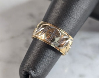 Womens Vintage Estate 14K Yellow Gold Religious Cross FG Ring 5.4g E6058
