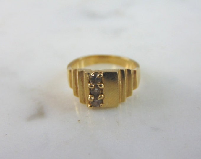 Boys Vintage Estate 14K Yellow Gold Ring 1.9g E2375