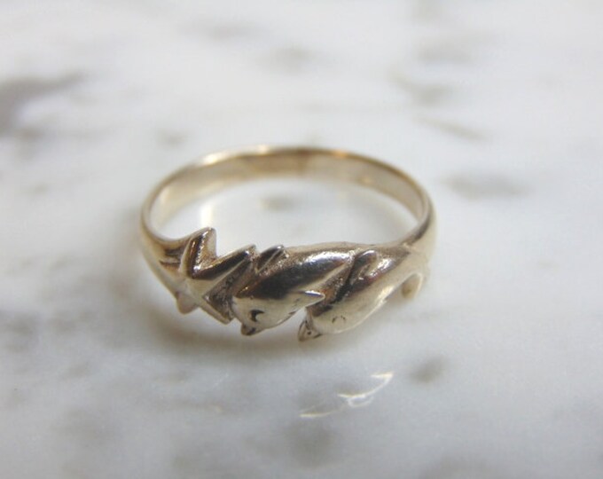 Womens Vintage Estate Sterling Silver Dolphin Ring 2.6g E4630